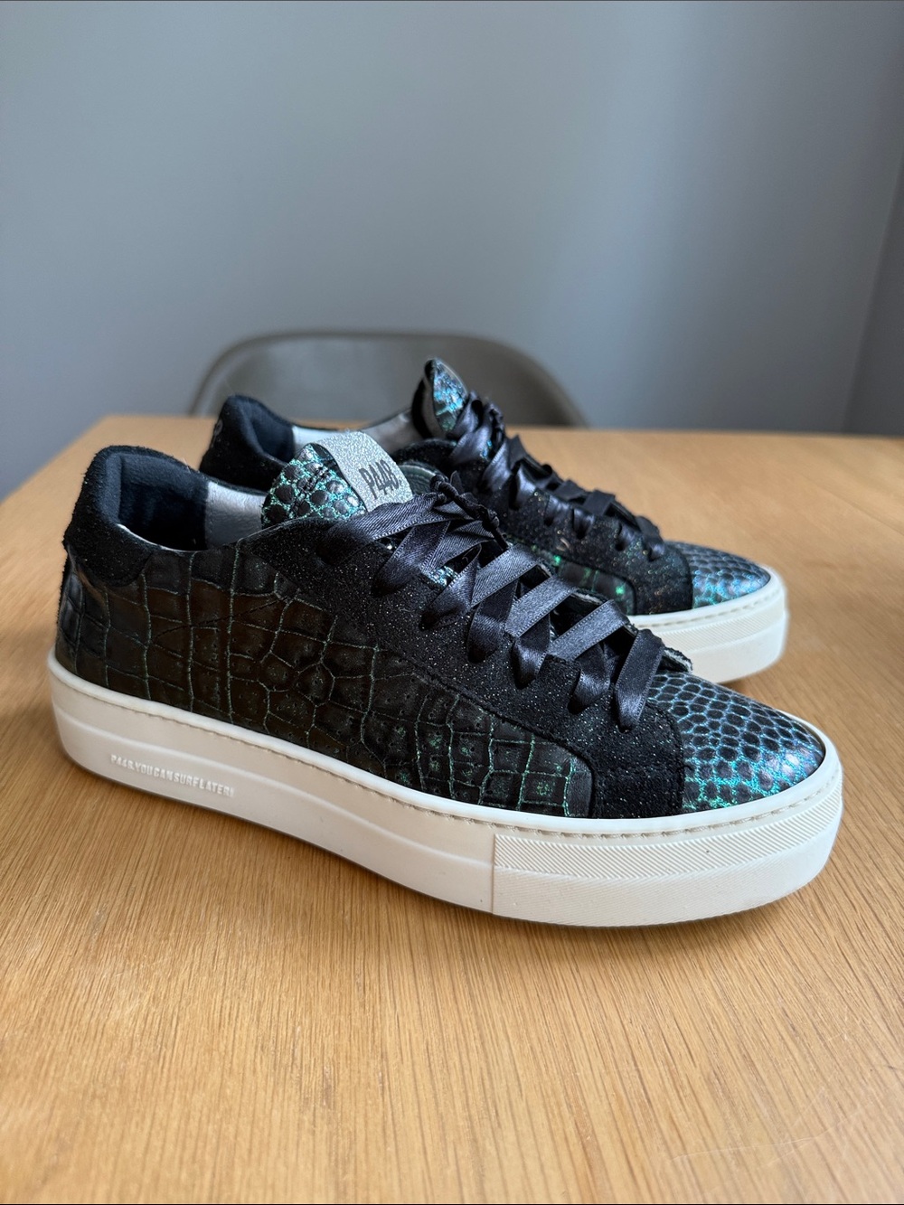 P448 Black and Green Snake-Effect Platform Sneakers - Picture 3 of 6